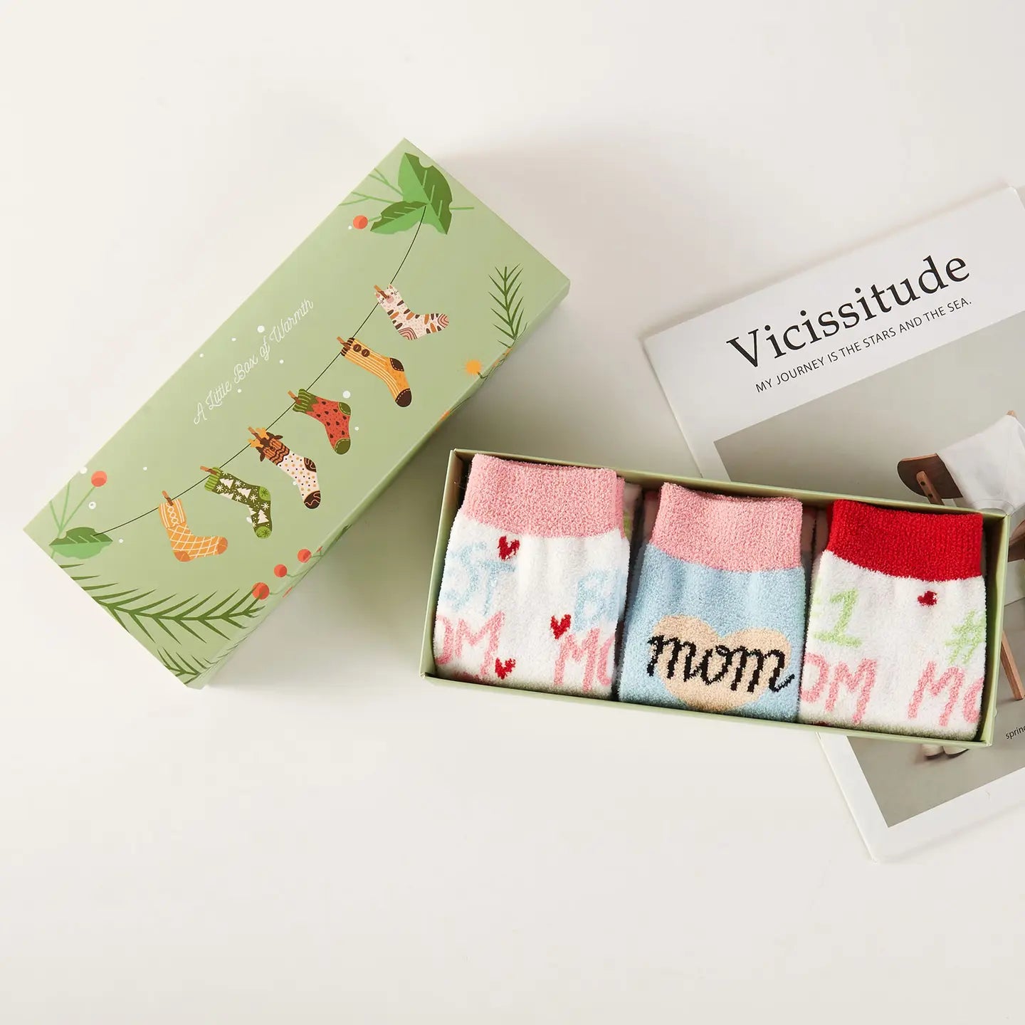 Love Mom Fuzzy Socks Gift Box