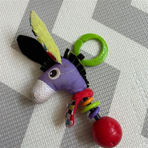 DONKEY SHAKE ME RATTLE