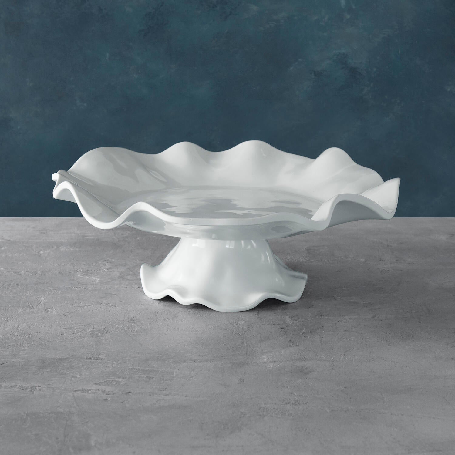 White Ripple Cake Stand 