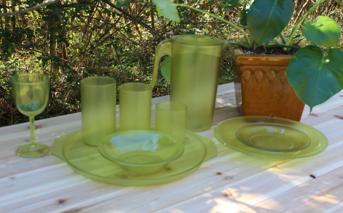 green dinnerware set